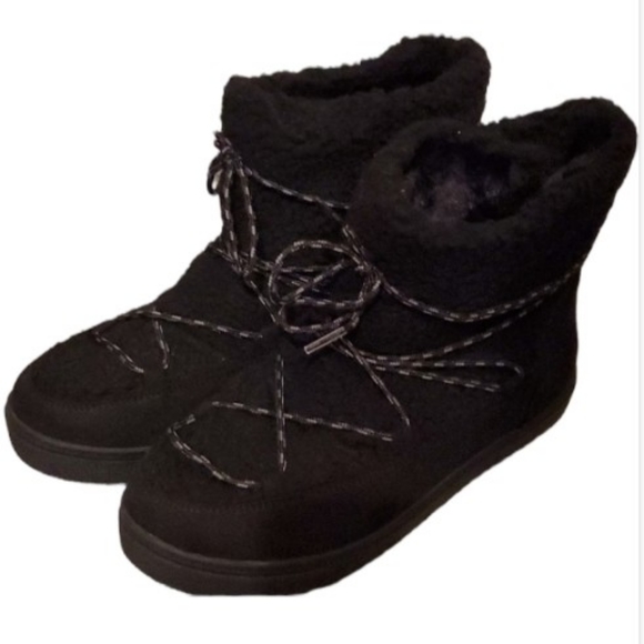 Old Navy Shoes - NEW Old Navy faux fur boots size 10 black womens